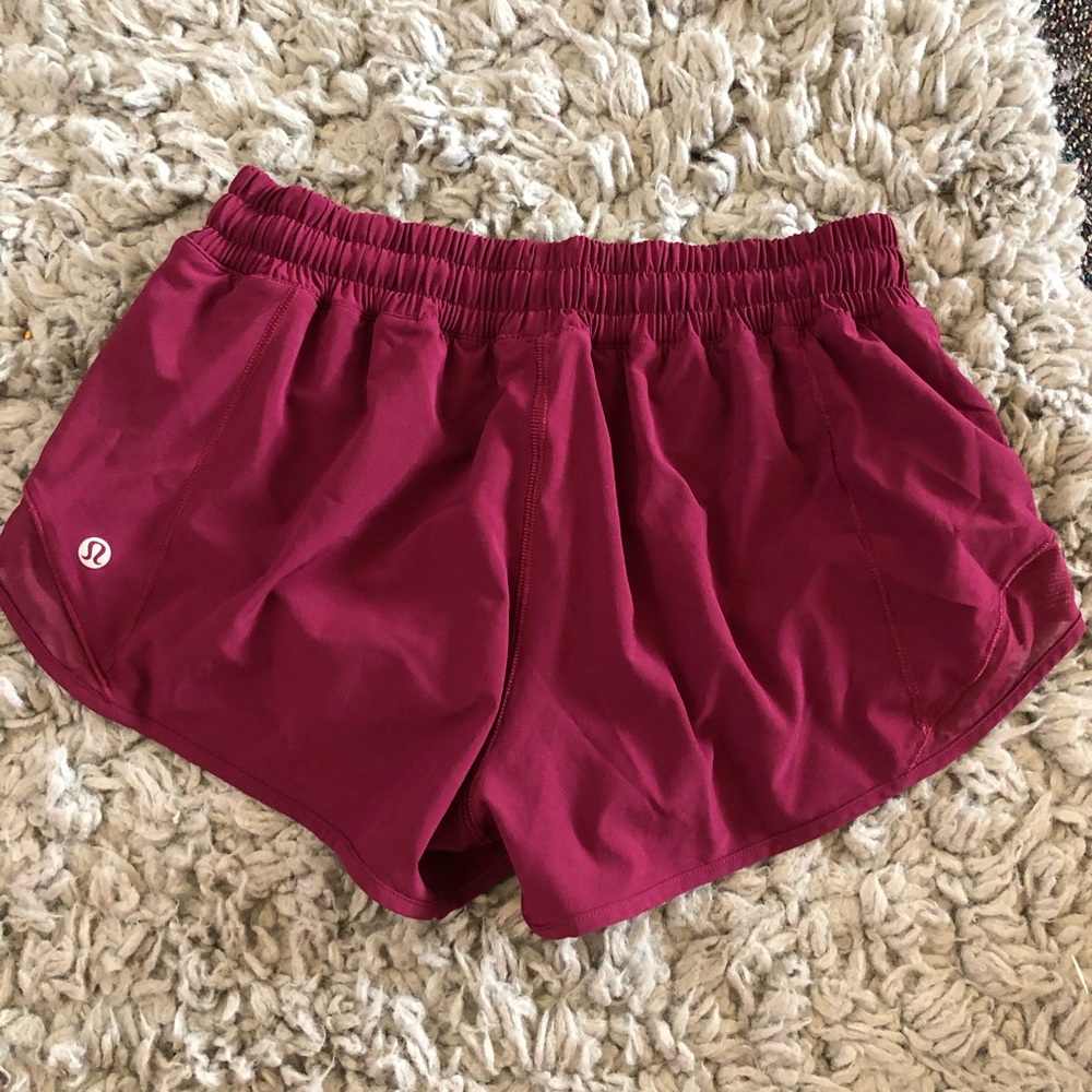 Lululemon hotty hot short